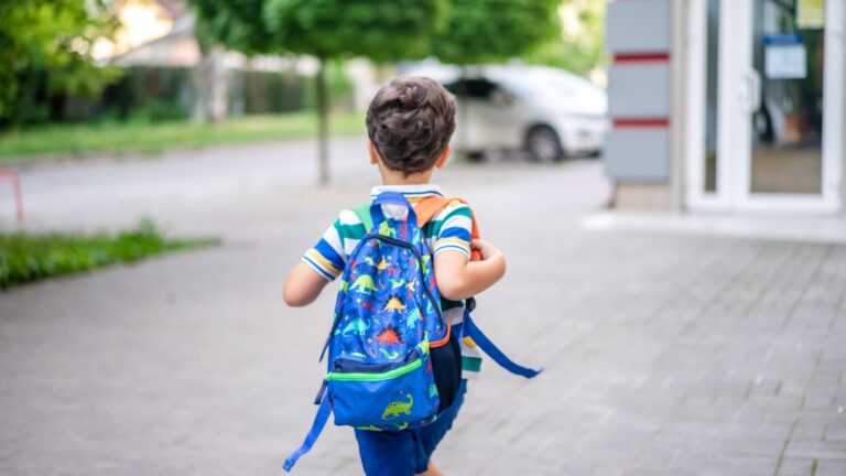 Rentrée scolaire 2026 : la date, les vacances et ce qui change